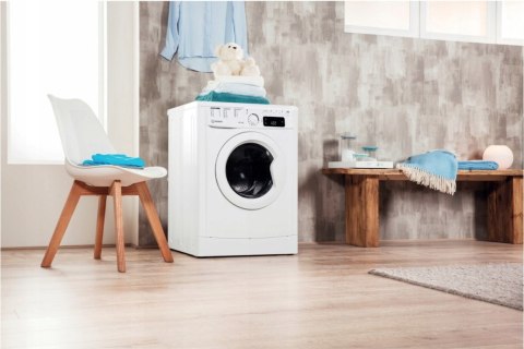 PRALKO SUSZARKA INDESIT EWDE 751451 W EU N 7/5 KG