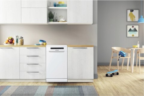 ZMYWARKA INDESIT DSFO 3T224 BIAŁA 45CM 10KPL