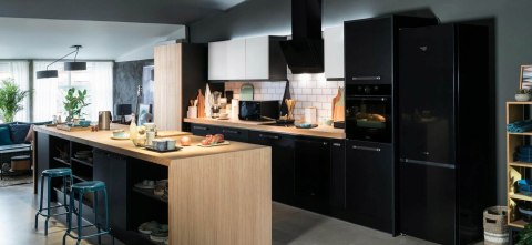 LODÓWKA GORENJE NRK6192SYBK NOFROST 300L CZARŃ LED