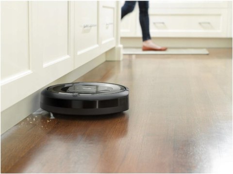 ROBOT SPRZĄTAJĄCY IROBOT Roomba E5 Wi-Fi